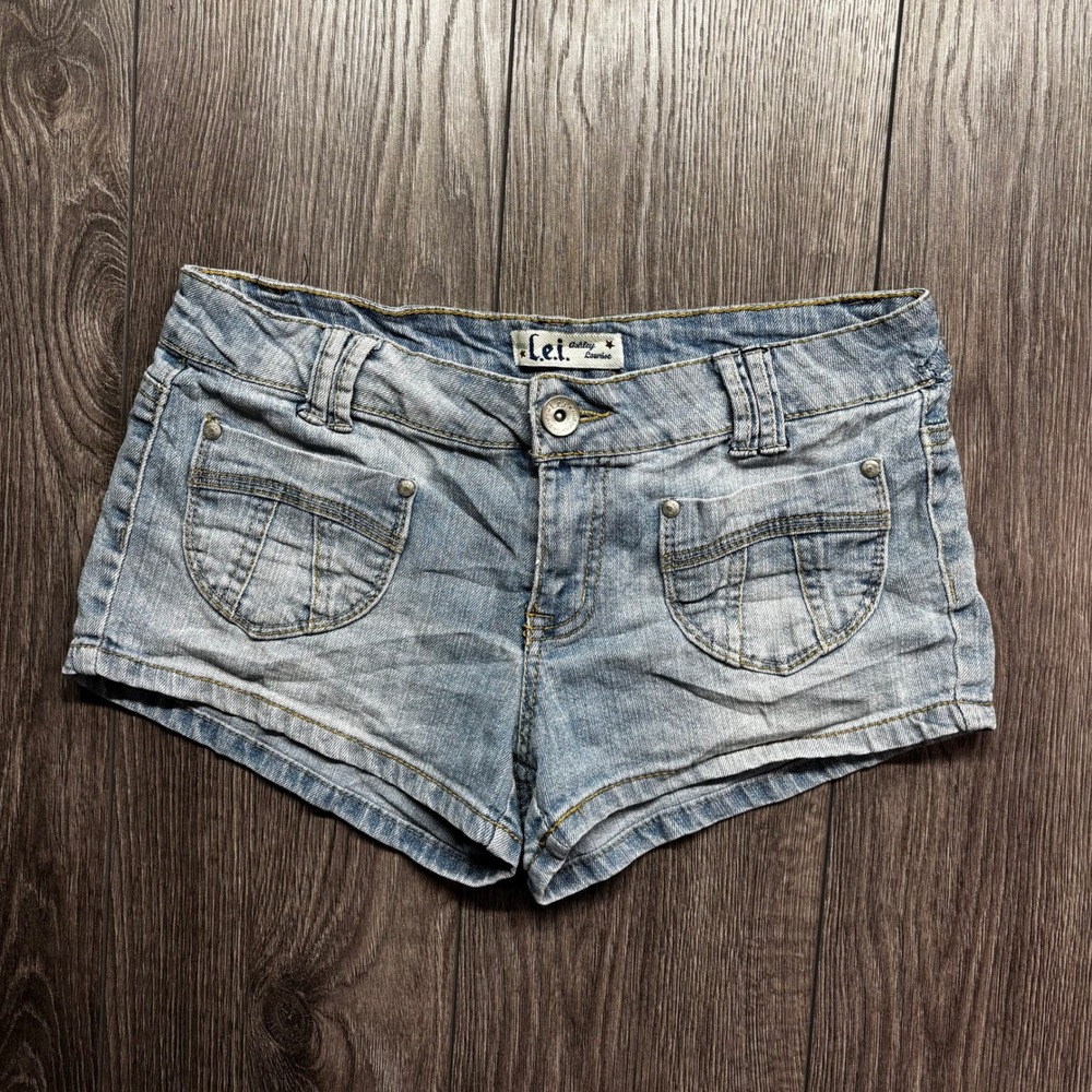 LEI Ashley Lowrise Denim Shorts Y2K Light Wash Blue Juniors Size 7 Mini Shorts
